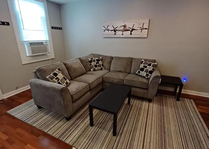 Cozy South Side Retreat - Free Parking - Fast Wifi Holiday home Pittsburgh
